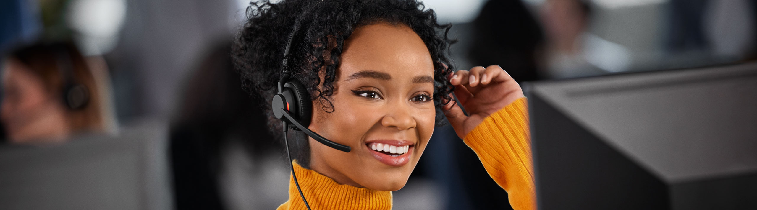 Jabra adds a new generation of contact centre  headsets to the Engage line